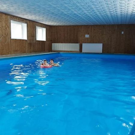 גרנסבאך Ferienwohnung Am Waldsee Mit Schwimmbad מראה חיצוני תמונה