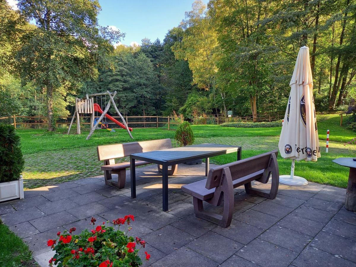 גרנסבאך Ferienwohnung Am Waldsee Mit Schwimmbad מראה חיצוני תמונה